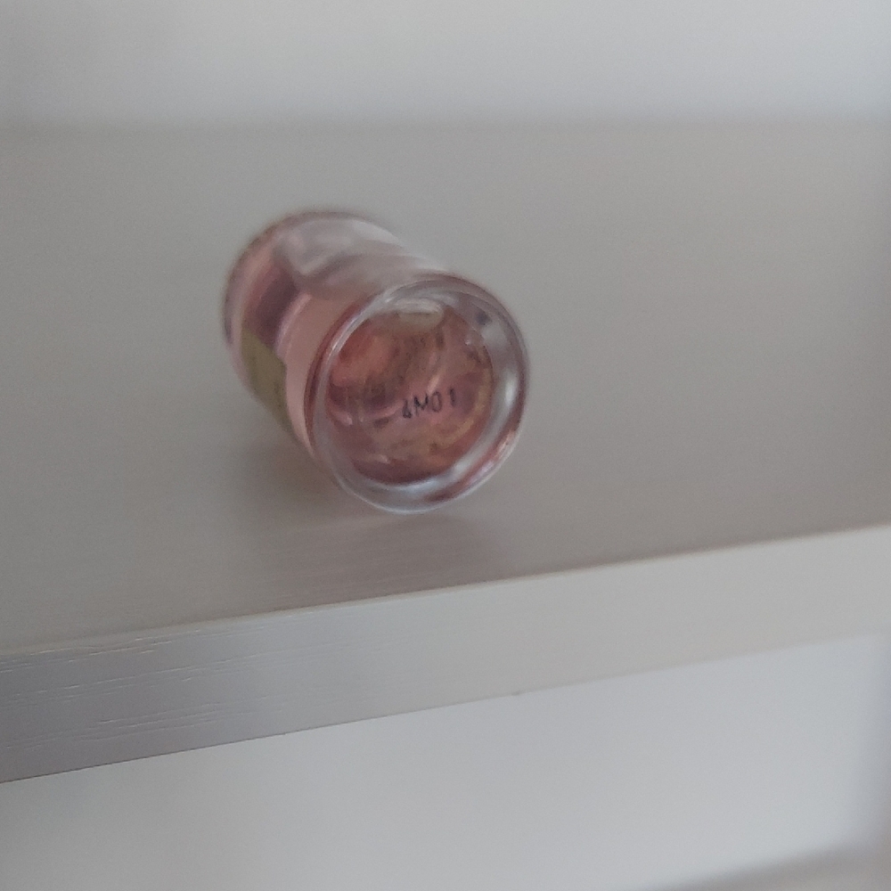 MINI Guerlain Aqua Allegoria in Pink and Gold - Picture 4 of 6